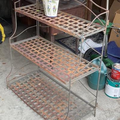 Plant stand