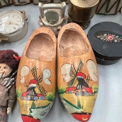 Clogs