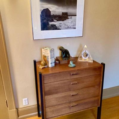 Mid-century dresser