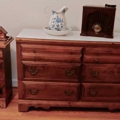 Maple dresser
