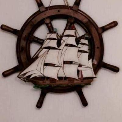 Ship’s wheel decor