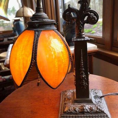 Bradley and Hubbard Arts and Crafts Lamp.  Carmel Slag Tulip Shade