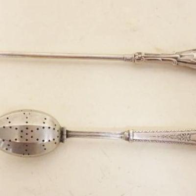 1188	2 STERLING SILVER SERVING PIECES, OLIVE SERVER & SILVER HANDLED TEA INFUSER
