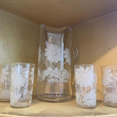 Vintage pitcher and juice glasses 