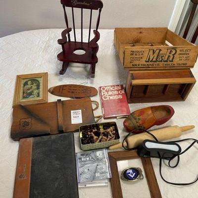 Estate sale photo