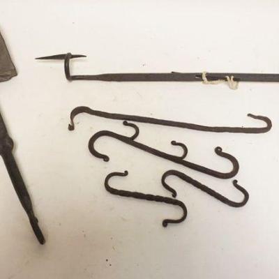 1247	PRIMITIVE WROUGHT IRON HOOKS, SKEWER & ASH SHOVEL, LARGEST APPROXIMATELY 22 IN
