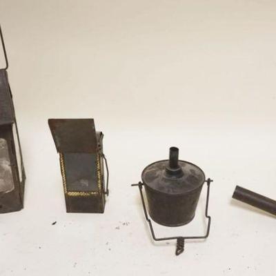 1258	GROUP OF ASSORTED ANTIQUE TIN LIGHTING INCUDING PARADE TORCH LAMP, STONEBRIDGE FOLDING LANTERN, ETC, LARGEST LAMP APPROXIMATELY 4 IN...