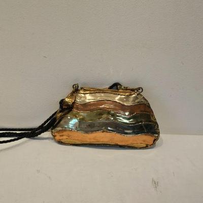https://www.auctionninja.com/stress-free-estate-services-llc/sales/details/gold-jewelry-coins-antiques-toys-art-collectibles-fishing-lure...