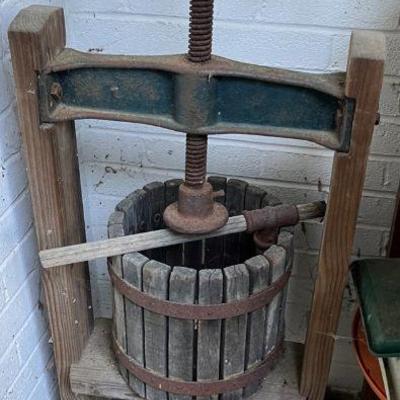 Estate sale photo