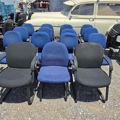#80506 • (15) Lobby Chairs
