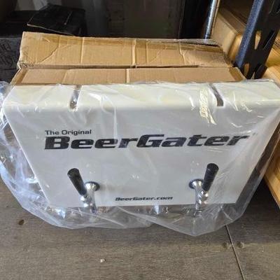 #4064 • (2) BeerGaters
