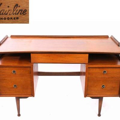 Mainline by Hooker MCM Desk