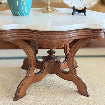 Antique turtle top parlor table