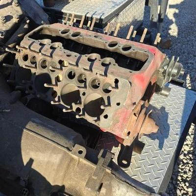 #2604 • V8 Engine Block
