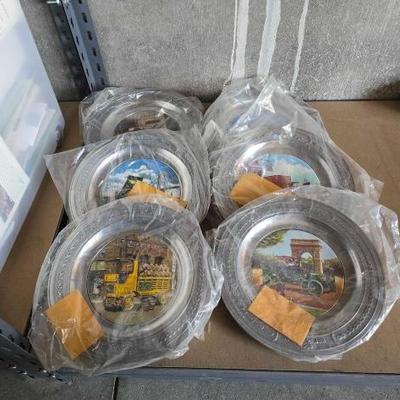 #12166 • (6) An American Heritage Decorative Plates
