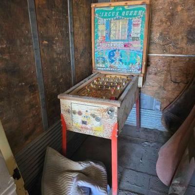 #2810 • Bally Circus Queen Pinball Machine
