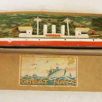 1269	WINTAGE WOOD NAVY SHIP IN BOX, APPROXIMATELY 12 IN LONG
