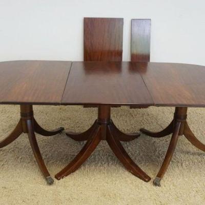 1169A	ANTIQUE 3 PART MAHOGANY TABLE WITH 2 BOARDS, CENTER PEDESTAL NOT ORIGINAL, APPROXIMATELY 96 IN X 43 IN X 30 IN H, BOARD 18 IN X 9 IN
