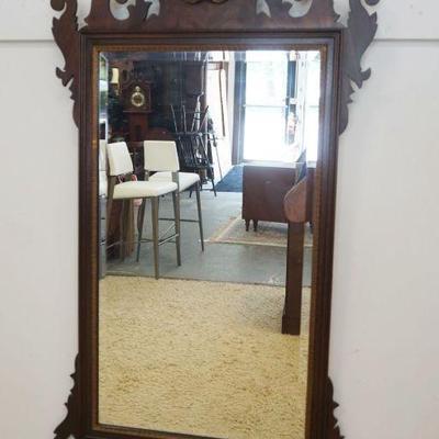 1146	HENKEL HARRIS VIRGINIA GALLERIES MAHOGANY BEVELED EDGE MIRROR, APPROXIMATELY 23 IN X 41 IN 
