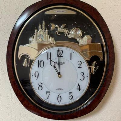  Rhythm Musical Clock