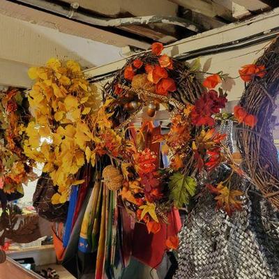 Wreaths 