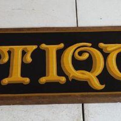 Estate sale photo