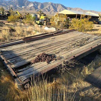 #2120 • Utility Bed

