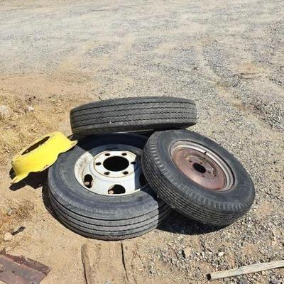 #1068 • 3 Wheels and a Hub
