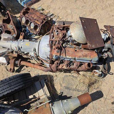 #3514 • Ford V8 Engine with Transmission
