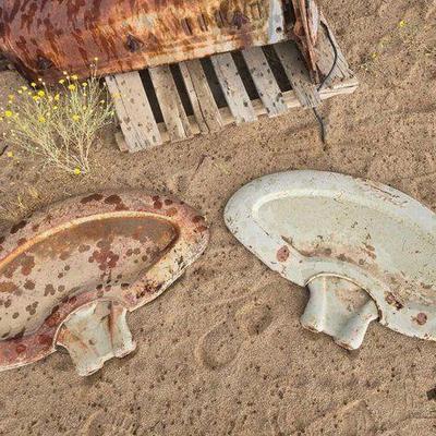 #3517 • Ford Tractor Fenders
