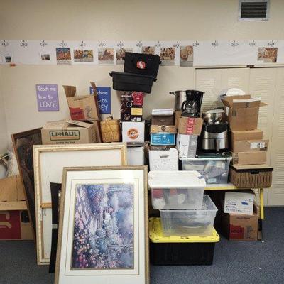 Kitchen, artwork