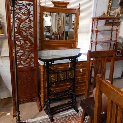 Come into our showroom October 4-6, 10am-5pm to purchase this item. 
