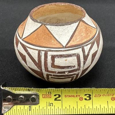 Acoma Polychrome 3 1/2" x 3"
