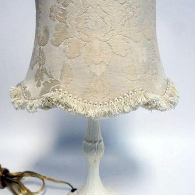 1190	BOUDIOR LAMP W/CLOTH SHADE, APPROXIMATELY 16 IN HIGH
