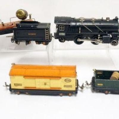 1246	LIONEL TRAIN SET O GAUGE, # 261E LOCOMOTIVE -TENDER- # 812, #813, #814, #817, #820 CARS
