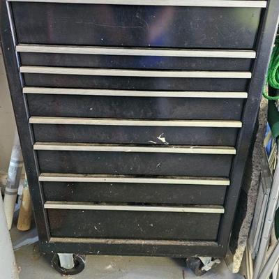 Tool chest