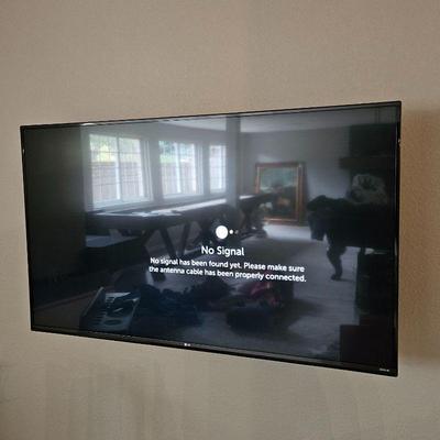  Large LG TV with Remote: 60" HD TV Model #60UF7700-UJ - 2015 model