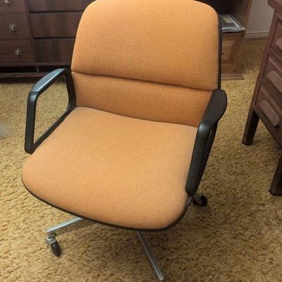 Pollock Office Roll Chair