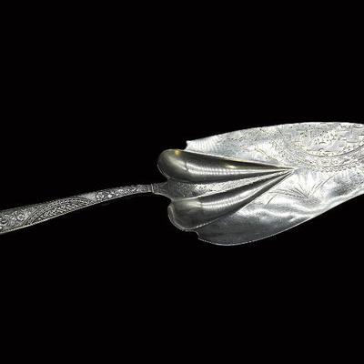 1871 STERLING SILVER GORHAM JAPANESE FISH SERVER AESTHETIC