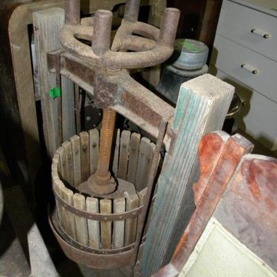 Estate sale photo