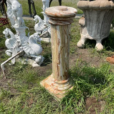 1092 Banded Onyx Marble Pedestal Display Column