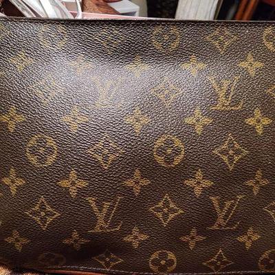 Vintage Louis Vuitton should bag
