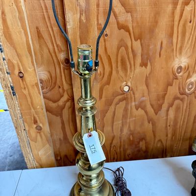 Sale Photo Thumbnail #210: Lamp