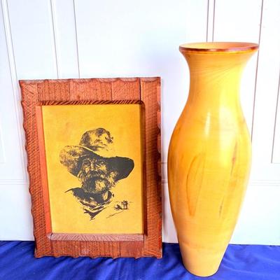 Rustic Western Art & Handcrafted Aspen Wood Vase – Unique Décor Collection