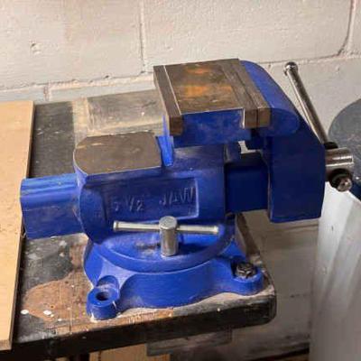 5 1/2” Jaw Vice
