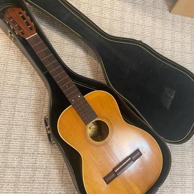 Espana guitar 