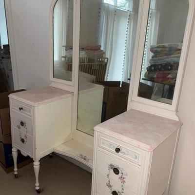 Vintage Vanity handpainted