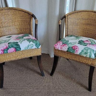 (2) Wicker Chairs w/Cushions
https://ctbids.com/estate-sale/35441/item/3986078/2-Wicker-Chairs-w-Cushions
