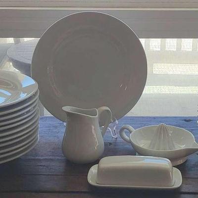 Wonders in White - Basic Dining Essentials from Cordon Bleu and Greco - 23 Pieces