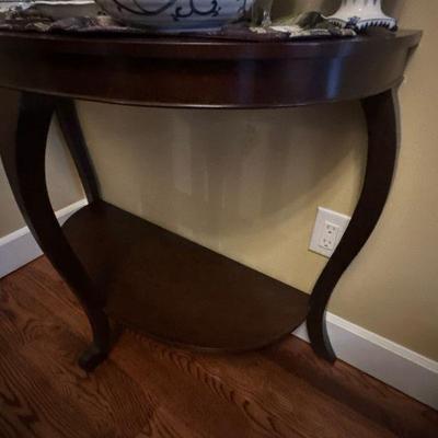 Half moon table